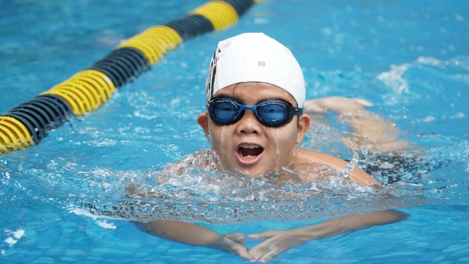 Top Benefits of Swimming Lessons for Children